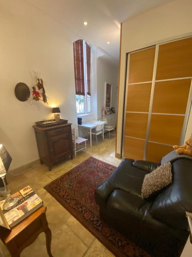Flat Dijon Down Town Apartment Bagian luar foto