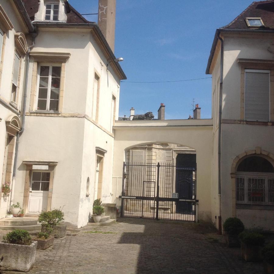 Flat Dijon Down Town Apartment Bagian luar foto