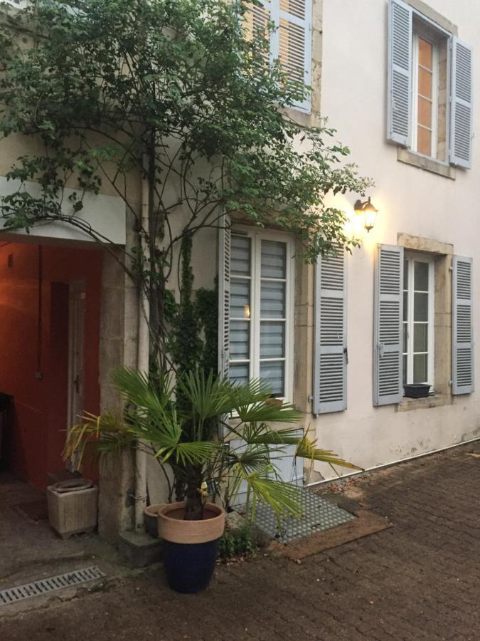 Flat Dijon Down Town Apartment Bagian luar foto